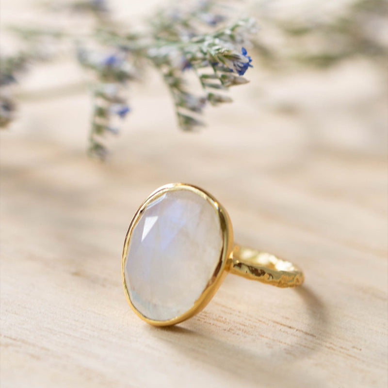 Simple Fashion Inlaid Opal Ring Female Personalized Cold Style Ring