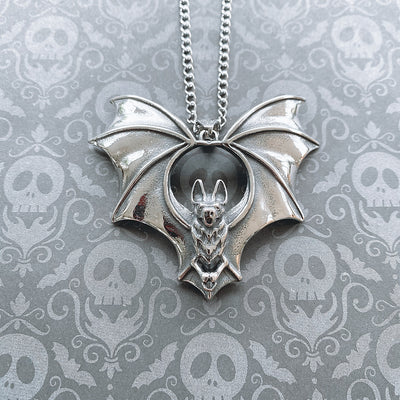 Vintage Gothic Style Big Bat Necklace
